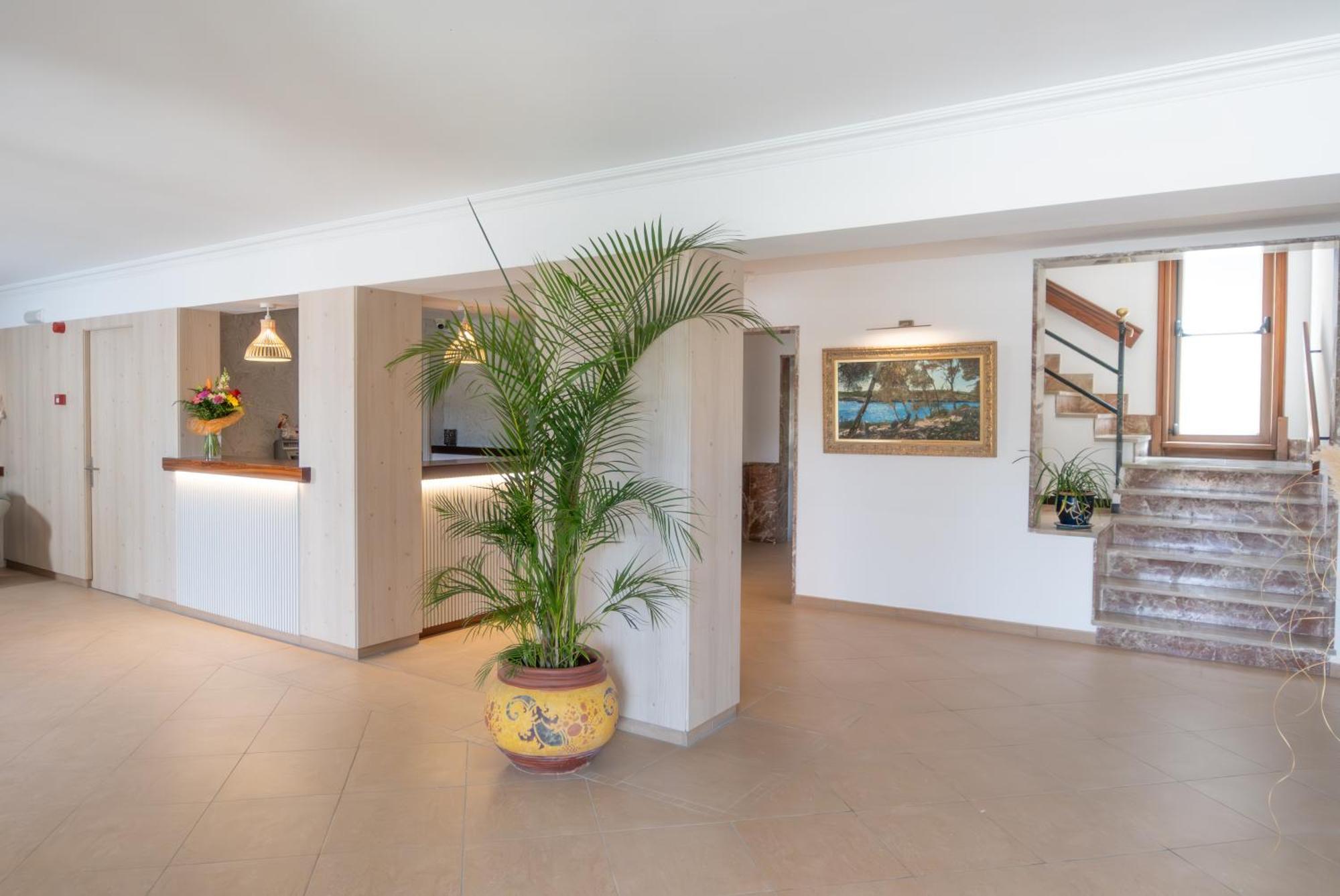 Portopetro Hotel Playa Mondrago מראה חיצוני תמונה