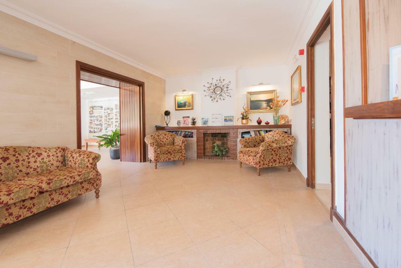Portopetro Hotel Playa Mondrago מראה חיצוני תמונה