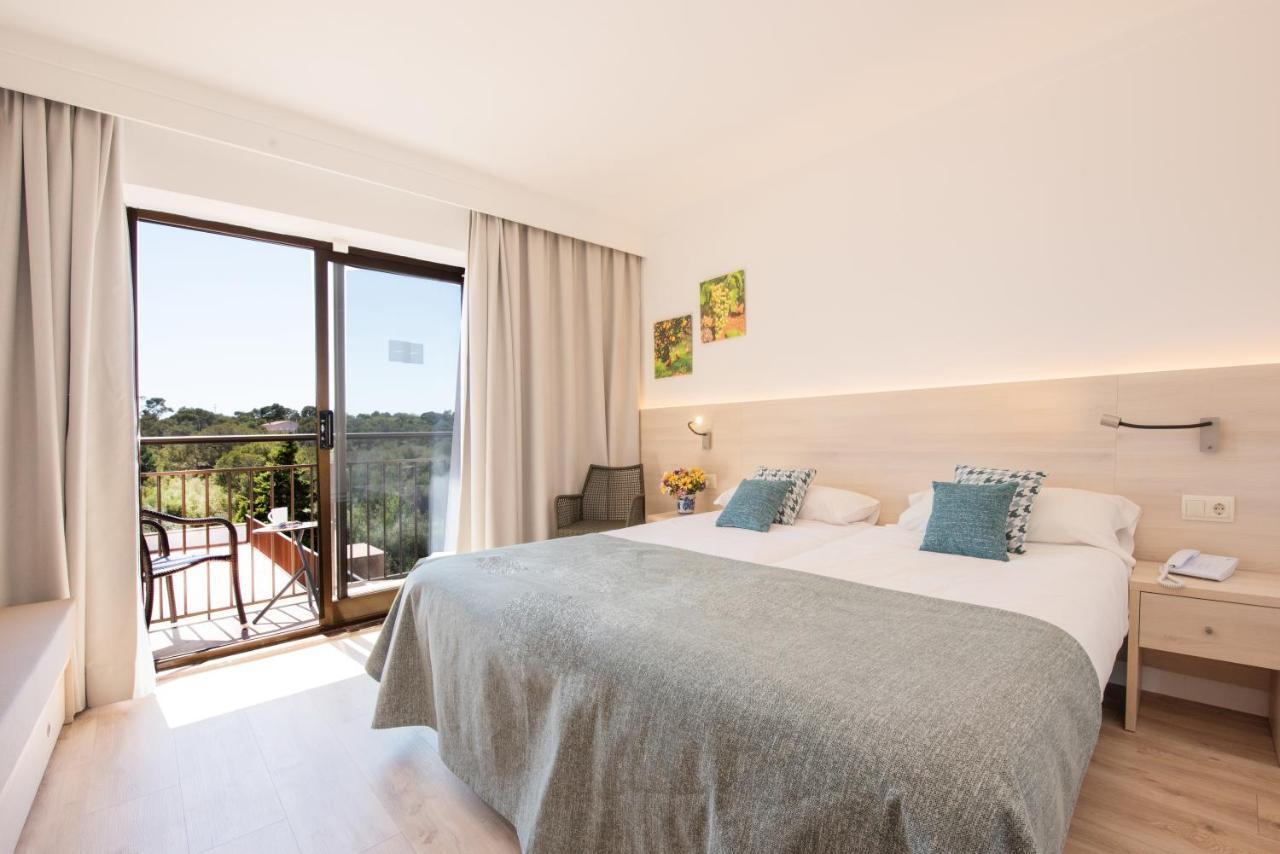 Portopetro Hotel Playa Mondrago מראה חיצוני תמונה
